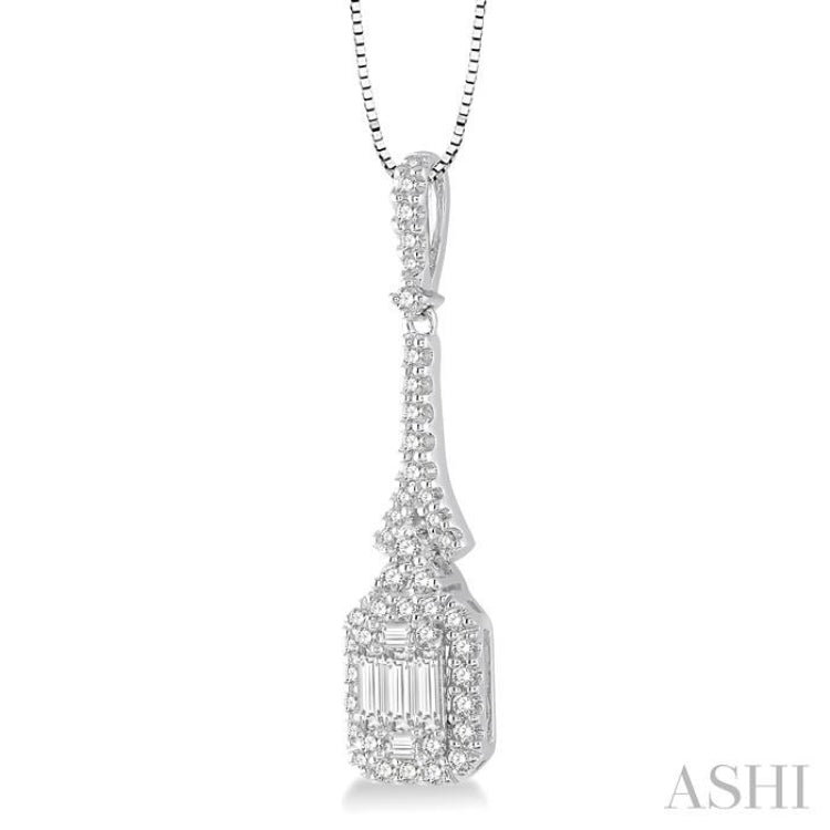 1/2 Ctw Baguette & Round Cut Diamond Pendant in 14K White Gold with chain