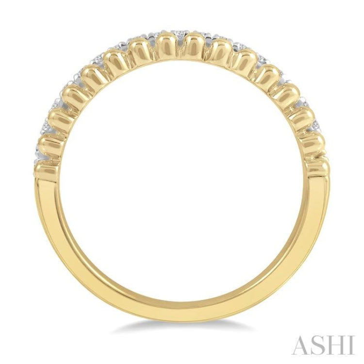 1/5 Ctw Ball Bead and Round Cut Diamond Wedding Band in 14K Yellow Gold