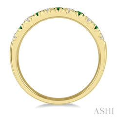 1/4 ctw Round Cut Diamond and 2.3MM Emerald Precious Wedding Band in 14K Yellow Gold