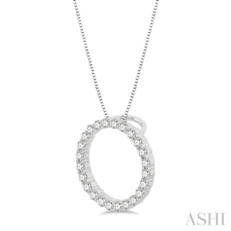 1/4 Ctw Circle of Love Round Cut Diamond Pendant With Chain in 14K White Gold