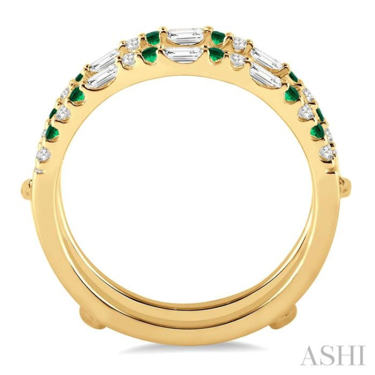 1/3 ctw Baguette and Round Cut Diamond & 1.50MM Emerald Insert Precious Ring in 14K Yellow Gold