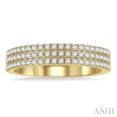 1/2 Ctw Triple Row Round Cut Diamond Wedding Band in 14K Yellow Gold