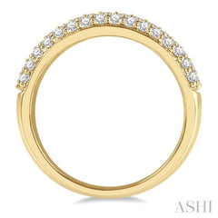 1/2 Ctw Triple Row Pave Set Round Cut Diamond Band in 14K Yellow Gold