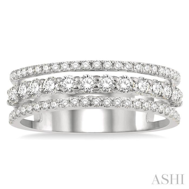 3/4 Ctw Split Triple Ring Round Cut Diamond Fashion Ring in 14K White Gold