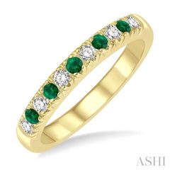 1/5 ctw Round Cut Diamond and 2MM Emerald Precious Wedding Band in 14K Yellow Gold