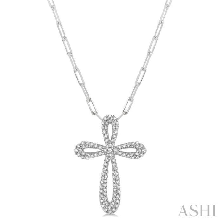 1/2 Ctw Latin Cross Round Cut Diamond Pendant With Chain in 14K White Gold