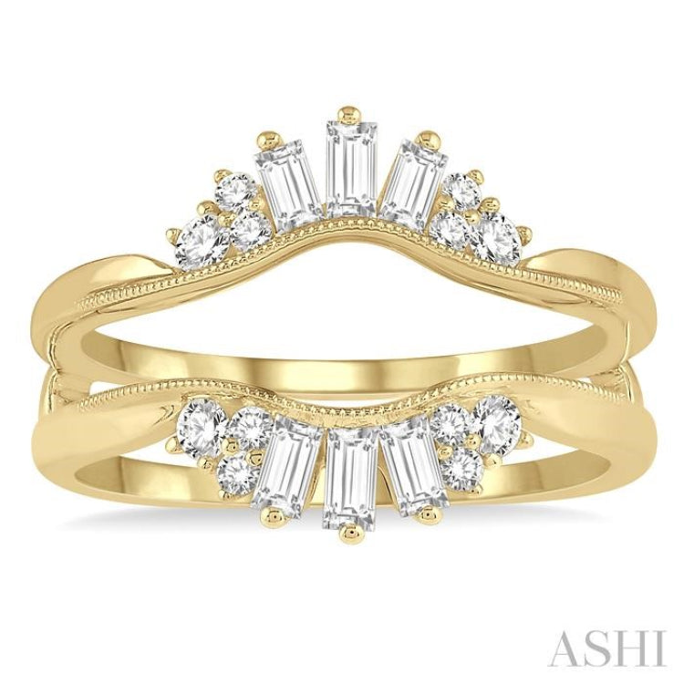 1/2 ctw Curved Center Baguette Tower and Round Cut Diamond Insert Ring in 14K Yellow Gold