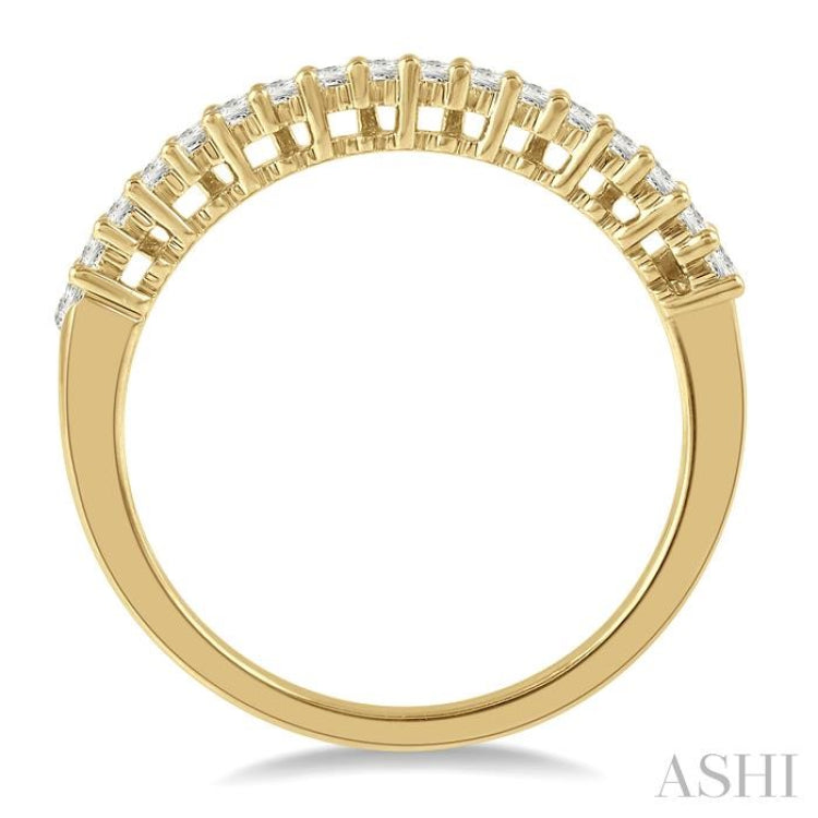 1/4 Ctw Slanted Baguette Cut Diamond Stackable Fashion Ring in 14K Yellow Gold