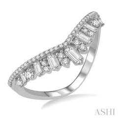 1/2 Ctw Chevron Drop Down Baguette and Round Cut Diamond Fashion Ring in 14K White Gold