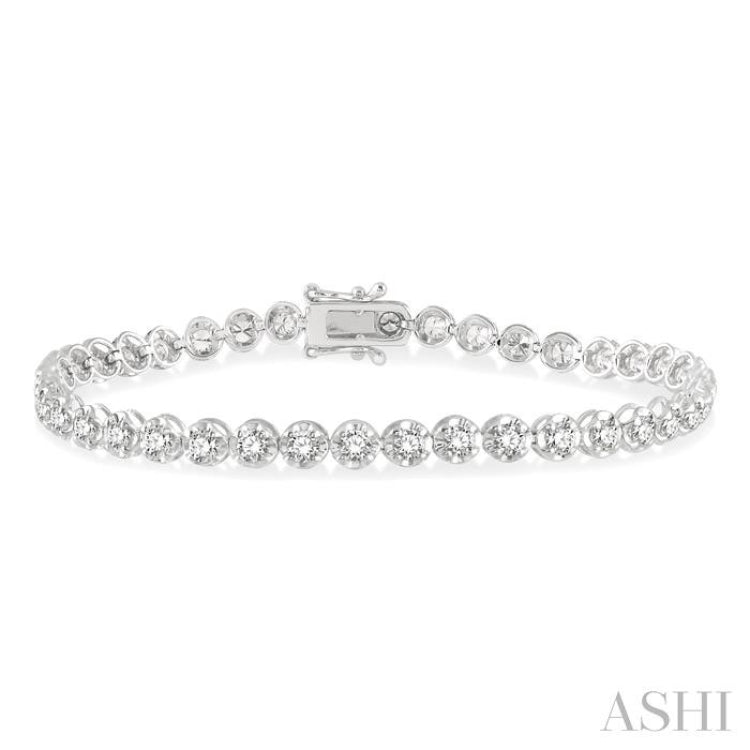 3 Ctw Round Cut Diamond Illusion Tennis Bracelet in 14K White Gold