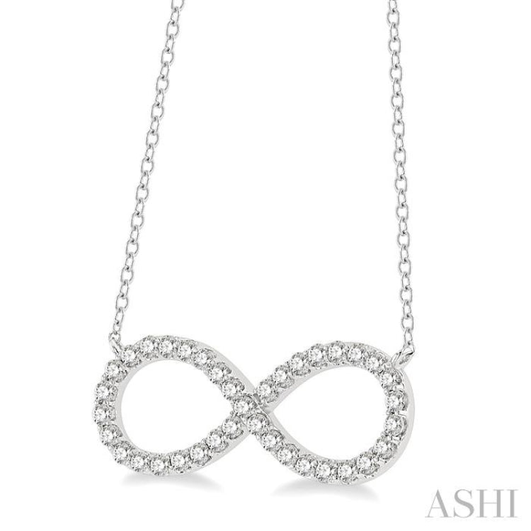 3/4 Ctw Round Cut Diamond Infinity Pendant in 14K White Gold