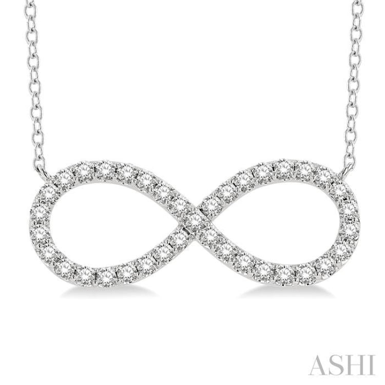 3/4 Ctw Round Cut Diamond Infinity Pendant in 14K White Gold