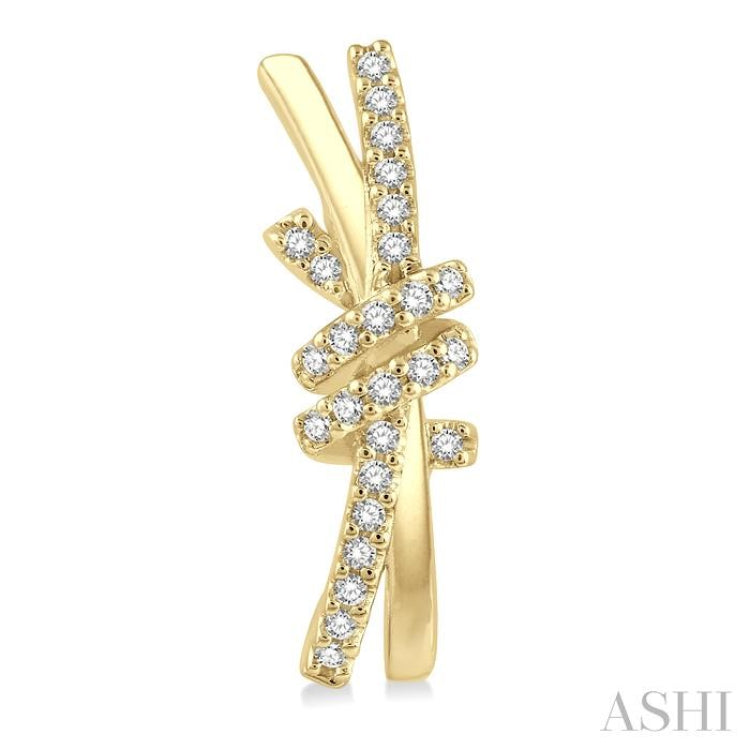 1/5 Ctw Love Knot Round Cut Diamond Earring in 10K Yellow Gold