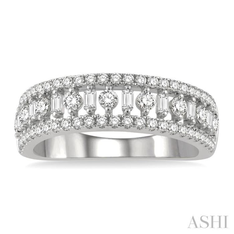 3/4 Ctw Baguette and Round Cut Diamond Fashion Band in 14K White Gold