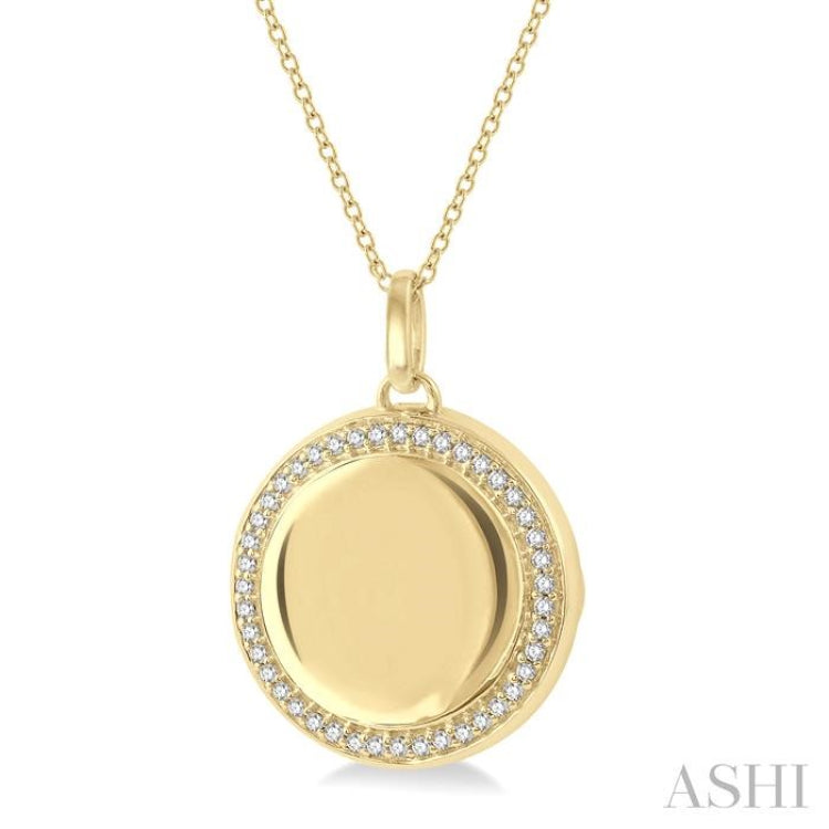 1/4 Ctw Round Cut Diamond Circle Locket Pendant With Chain in 10K Yellow Gold