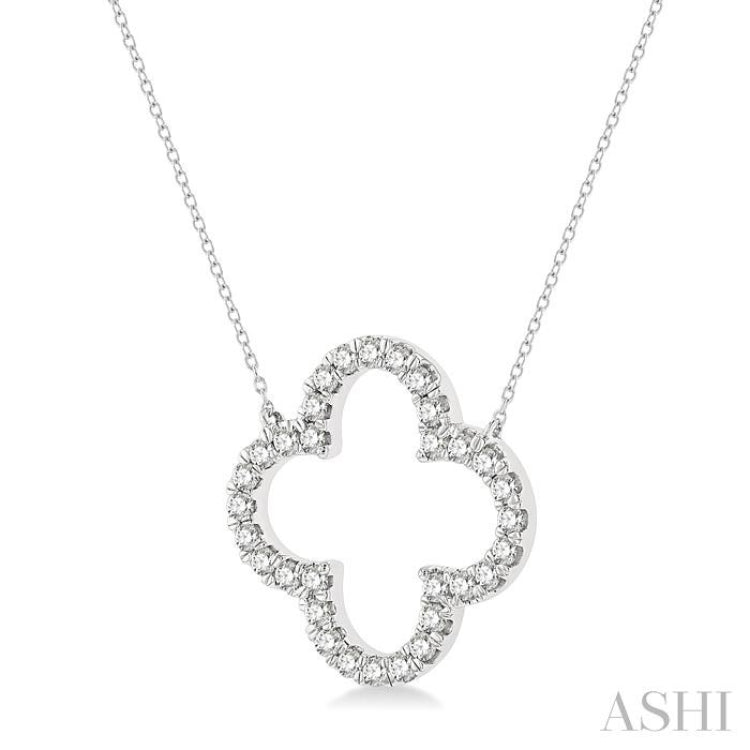 1 Ctw Clover Round Cut Diamond Pendant in 14K White Gold