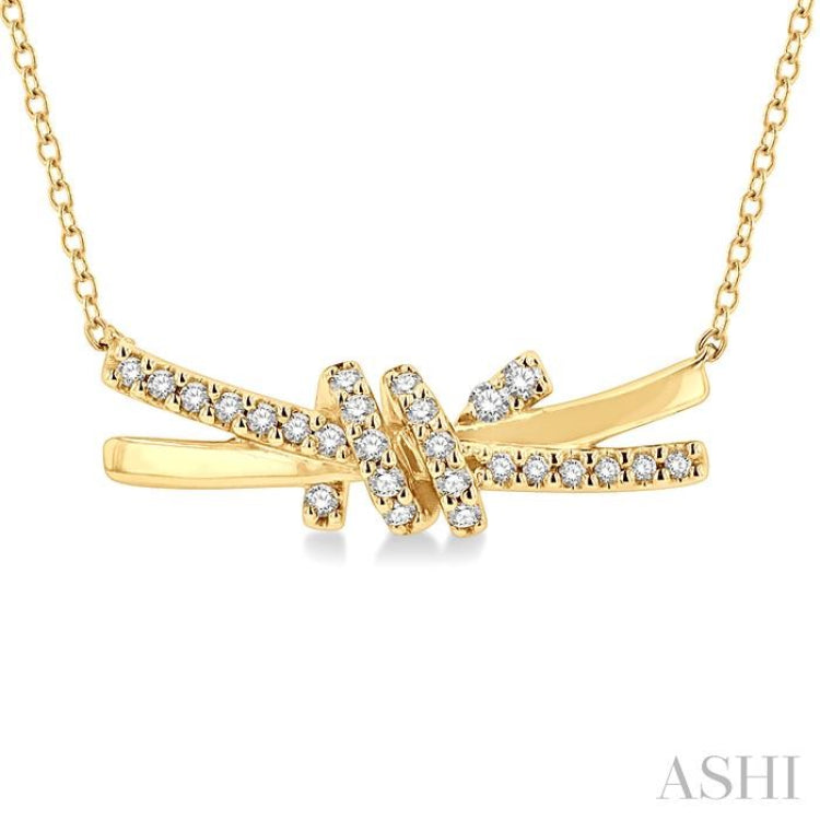 1/6 Ctw Love Knot Round Cut Diamond Necklace in 10K Yellow Gold