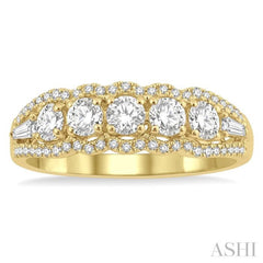 3/4 Ctw Baguette and Round Cut Diamond Fashion Ring in 14K Yellow Gold