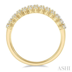 3/4 Ctw Graduated Round Cut Diamond Fashion Band in 14K Yellow Gold