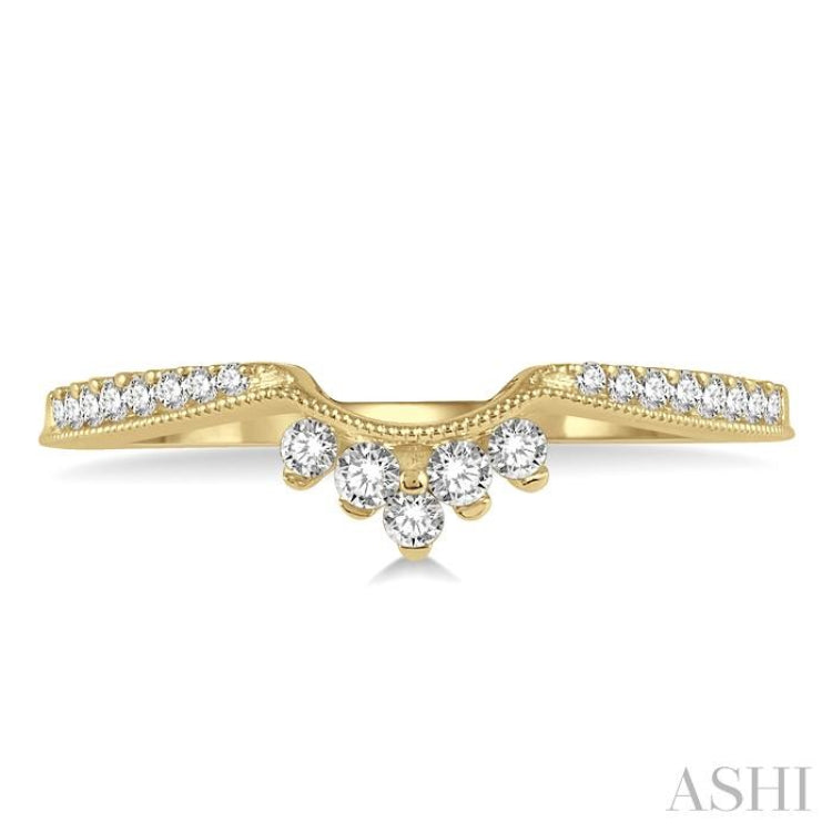 1/5 ctw Crown Arch Round Cut Diamond Wedding Band in 14K Yellow Gold