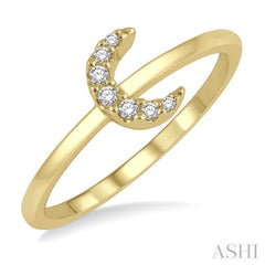 1/20 Ctw Crescent Round Cut Diamond Petite Fashion Ring in 14K Yellow Gold