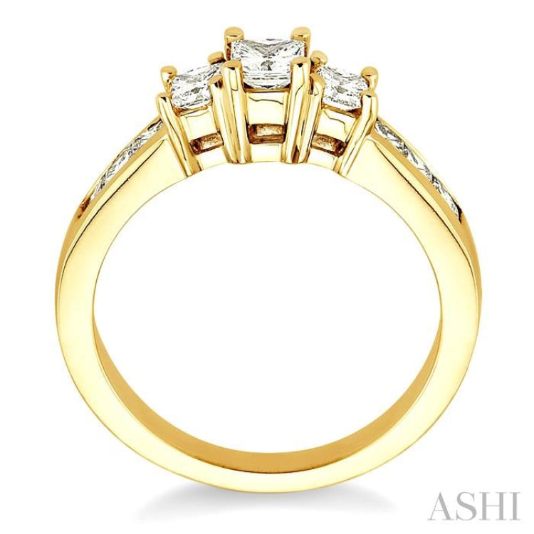 1 Ctw Nine Stone Princess Cut Diamond Engagement Ring in 14K Yellow Gold