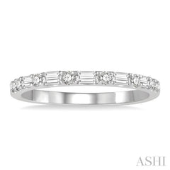 1/3 Ctw Alternating Baguette and Round Cut Diamond Wedding Band in 14K White Gold