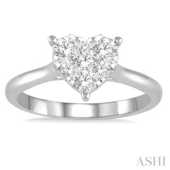 1/2 Ctw Round Cut Diamond Heart Shape Lovebright Ring in 14K White Gold