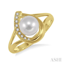 6.5 MM Cultured Pearl and 1/20 ctw Round Cut Diamond Ring in 10K Yellow Gold