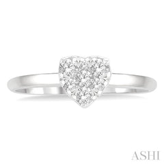 1/8 Ctw Round Cut Diamond Heart Shape Lovebright Ring in 14K White Gold