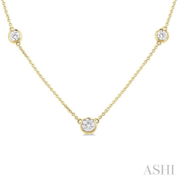 3/4 Ctw Bezel Set Round Cut Diamond Station Necklace in 14K Yellow Gold