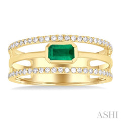 5X3MM East- West Emerald and 1/4 ctw Single Cut Diamond Triple Split Precious Ring in 10K Yellow Gold