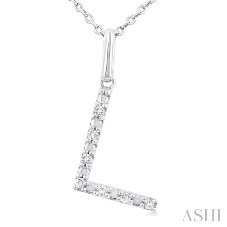 1/20 Ctw Initial 'L' Round Cut Diamond Fashion Pendant With Chain in Sterling Silver