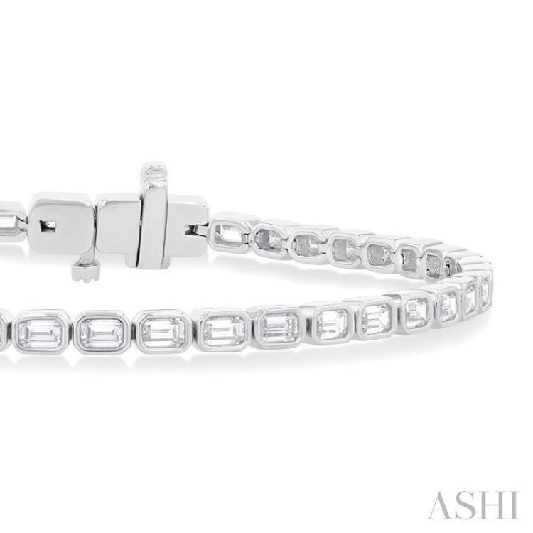 4 3/4 Ctw East-West Bezel Set Emerald Cut Diamond Tennis Bracelet in 14K White Gold