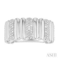 1/10 Ctw Wide Ribbed Plain Polished and Round Cut Diamond Bold Fashion Band in Sterling Silver