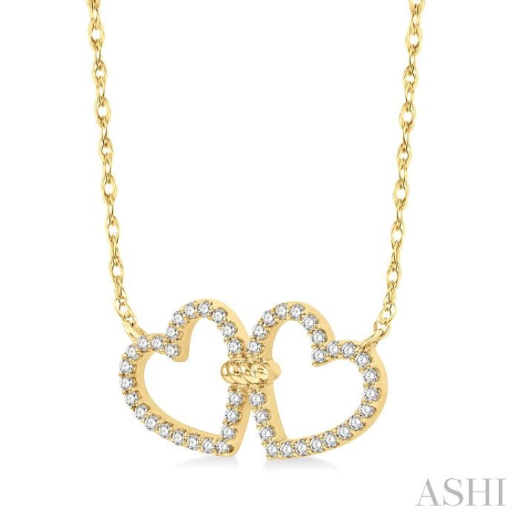 1/4 Ctw Coupled Twin Heart Round Cut Diamond Necklace in 10K Yellow Gold