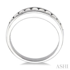 1/2 Ctw Channel Set Round Cut Diamond Band in 14K White Gold