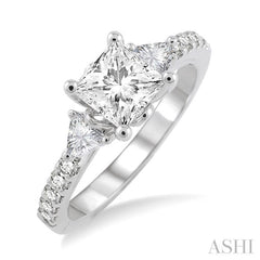 1/2 Ctw Diamond Semi-Mount Engagement Ring in Platinum