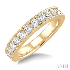 1 Ctw Round Cut Diamond Wedding Band in 14K Yellow Gold