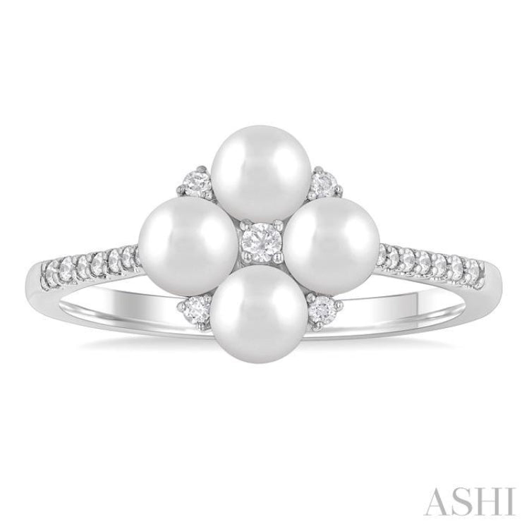 1/8 Ctw Floral Center 4 MM Cultured Pearl and Round Cut Diamond Fashion Ring in 10K White Gold