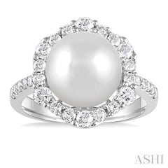 10MM Cultured Pearl and 3/4 Ctw Hexagon Shape Round Cut Diamond Ring in 14K White Gold