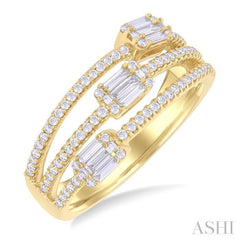 5/8 Ctw Split Three-Row Baguette and Round Cut Diamond Fashion Ring in 14K Yellow Gold