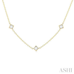 2 Ctw Princess Cut Diamond Fashion Necklace in 14K Yellow Gold