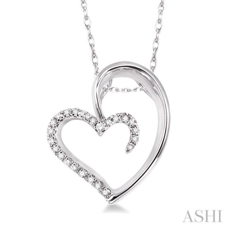 1/10 Ctw Round Cut Diamond Heart Shape Pendant in 14K White Gold with Chain