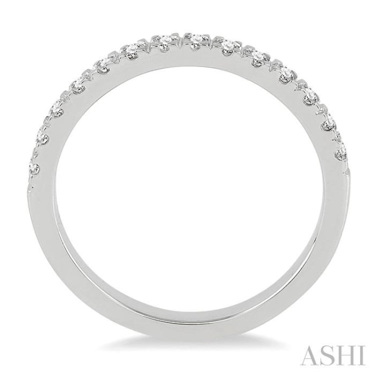 1/3 Ctw Round Cut Diamond Wedding Band in 14K White Gold