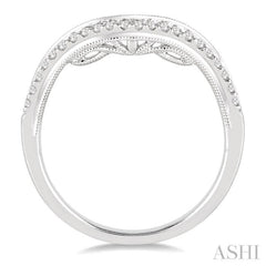 1/6 Ctw Round Cut Diamond Wedding Band in 14K White Gold