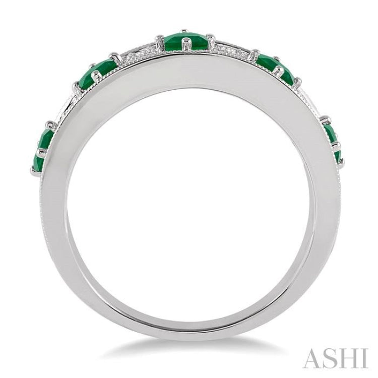 2.5 mm Princess Cut Emerald and 1/6 Ctw Round Cut Diamond Precious Band in 14K White Gold