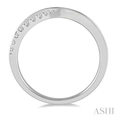 1/5 ctw Crossover Round Cut Diamond Wedding Band in 14K White Gold