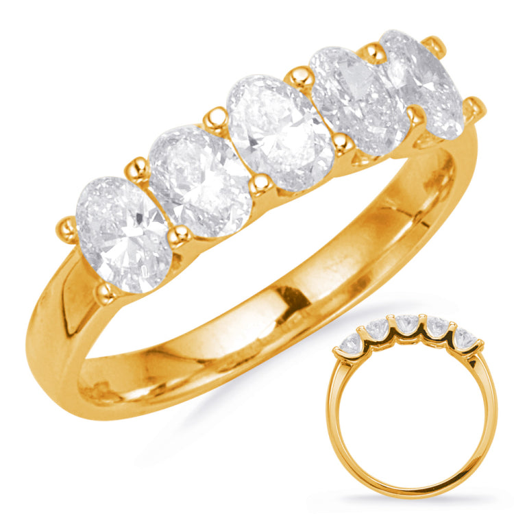 14 KT Oval Shape Yellow Gold Oval Diamond Band