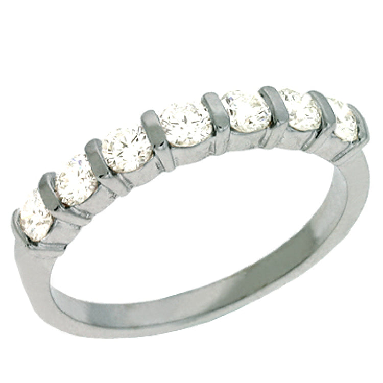 14 KT Rounds Shape Single Row Channel Band